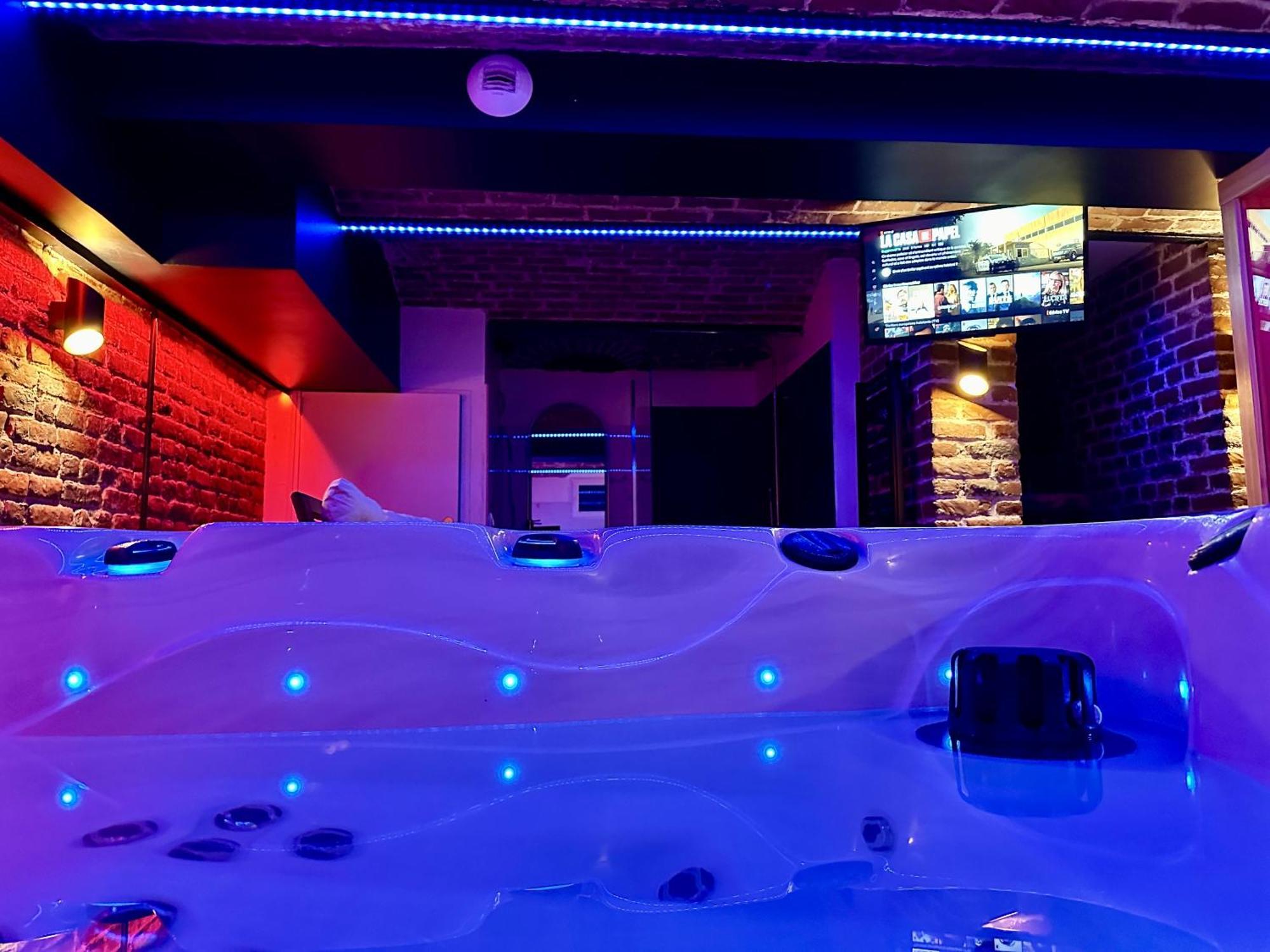 Le Bijou - Appartement, Sauna Et Jacuzzi - Lille Exteriör bild
